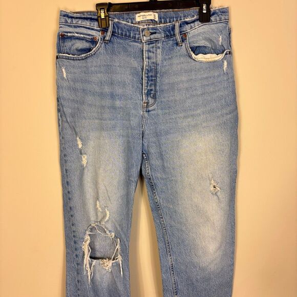 Abercrombie & Fitch The Dad High Rise Distressed Knee Raw Hem Jeans 14 - Picture 2 of 7
